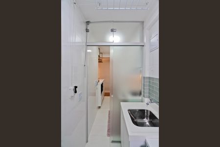 Apartamento à venda com 94m², 3 quartos e 2 vagas Apartamento à venda com 94m², 3 quartos e 2 vagasÁrea de Serviço