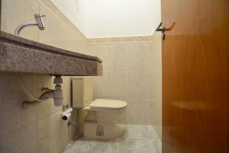 Casa de condomínio à venda com 114m², 3 quartos e 2 vagas Casa de condomínio à venda com 114m², 3 quartos e 2 vagasLAVABO
