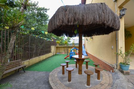 Casa de condomínio à venda com 114m², 3 quartos e 2 vagas Casa de condomínio à venda com 114m², 3 quartos e 2 vagasAREA EXTERNA