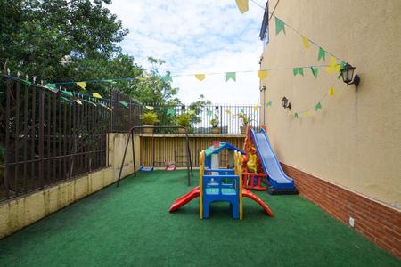Casa de condomínio à venda com 114m², 3 quartos e 2 vagas Casa de condomínio à venda com 114m², 3 quartos e 2 vagasPLAYGROUND