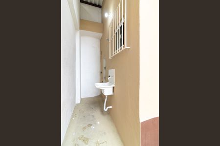 Casa para alugar com 70m², 2 quartos e 1 vaga Casa para alugar com 70m², 2 quartos e 1 vagaÁrea de Serviço