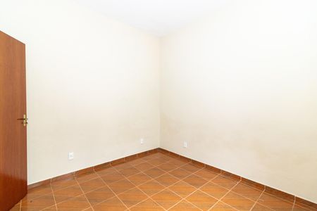 Quarto 1 de casa para alugar com 2 quartos, 70m² em Bangu, Rio de Janeiro