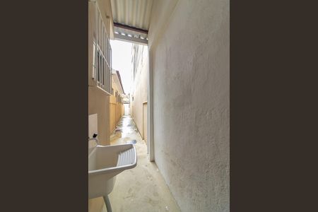 Casa para alugar com 70m², 2 quartos e 1 vaga Casa para alugar com 70m², 2 quartos e 1 vagaÁrea de Serviço