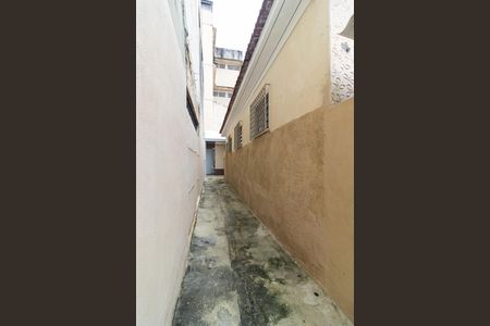 Casa para alugar com 70m², 2 quartos e 1 vaga Casa para alugar com 70m², 2 quartos e 1 vagaQuintal