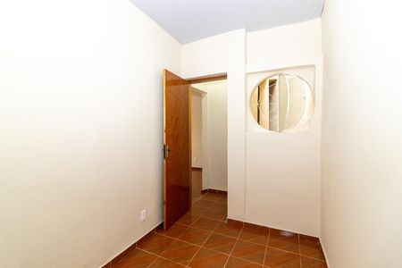 Quarto 2 de casa para alugar com 2 quartos, 70m² em Bangu, Rio de Janeiro