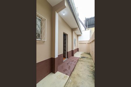 Casa para alugar com 70m², 2 quartos e 1 vaga Casa para alugar com 70m², 2 quartos e 1 vagaQuintal