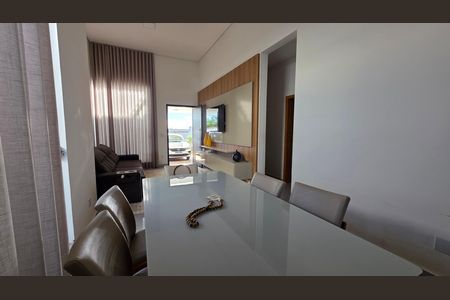 Sala  de casa à venda com 3 quartos, 500m² em Luiz Toledo, Lagoa Santa