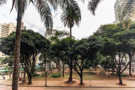 Vista da Sala de apartamento para alugar com 1 quarto, 50m² em República, São Paulo