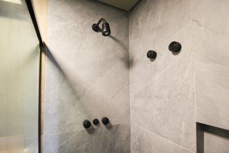 Studio à venda com 39m², 1 quarto e 1 vaga Studio à venda com 39m², 1 quarto e 1 vagaBanheiro