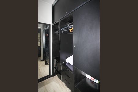 Studio à venda com 39m², 1 quarto e 1 vaga Studio à venda com 39m², 1 quarto e 1 vagaCloset