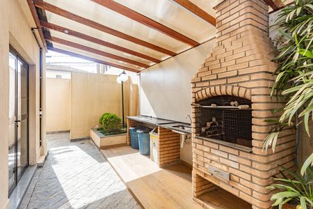 Apartamento à venda com 54m², 2 quartos e 1 vaga Apartamento à venda com 54m², 2 quartos e 1 vagaÁrea comum - Churrasqueira