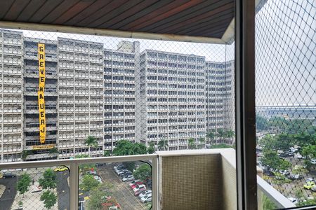 Apartamento para alugar com 90m², 2 quartos e 1 vaga Apartamento para alugar com 90m², 2 quartos e 1 vagaVista da Suíte