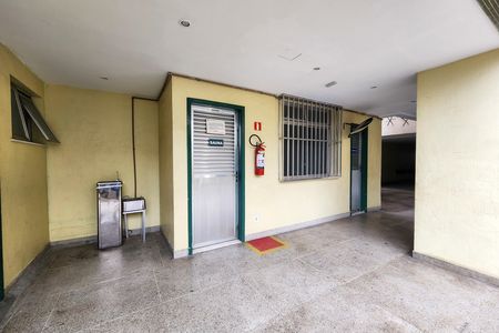 Apartamento para alugar com 90m², 2 quartos e 1 vaga Apartamento para alugar com 90m², 2 quartos e 1 vagaÁrea Comum