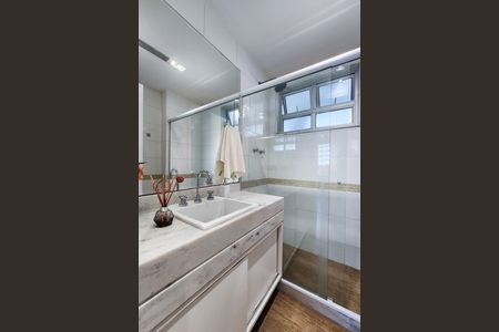 Apartamento para alugar com 90m², 2 quartos e 1 vaga Apartamento para alugar com 90m², 2 quartos e 1 vagaBanheiro Social