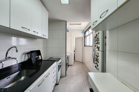 Apartamento para alugar com 90m², 2 quartos e 1 vaga Apartamento para alugar com 90m², 2 quartos e 1 vagaCozinha