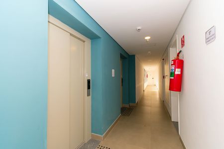 Studio para alugar com 25m², 1 quarto e sem vaga Studio para alugar com 25m², 1 quarto e sem vagaÁrea comum