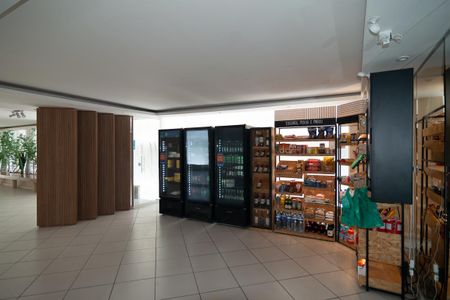 Apartamento à venda com 60m², 2 quartos e 1 vaga Apartamento à venda com 60m², 2 quartos e 1 vagaMini Mercado