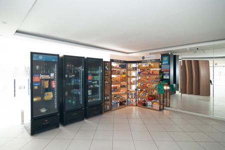 Apartamento à venda com 60m², 2 quartos e 1 vaga Apartamento à venda com 60m², 2 quartos e 1 vagaMini Mercado