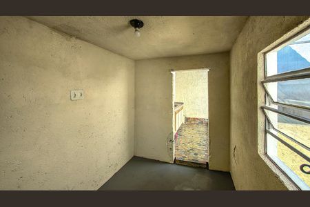 Casa à venda com 95m², 3 quartos e 2 vagasEscritório
