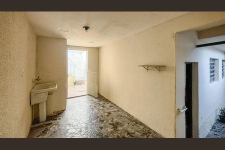 Casa à venda com 95m², 3 quartos e 2 vagasÁrea de Serviço
