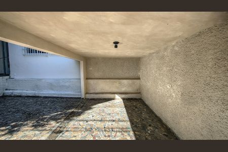 Casa à venda com 95m², 3 quartos e 2 vagasGaragem