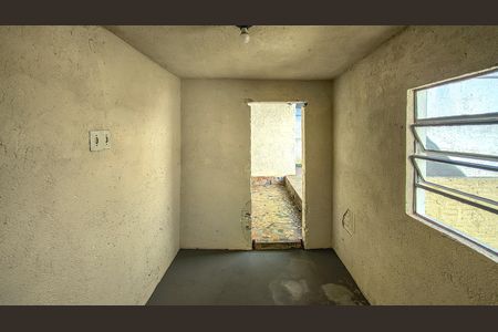 Casa à venda com 95m², 3 quartos e 2 vagasEscritório