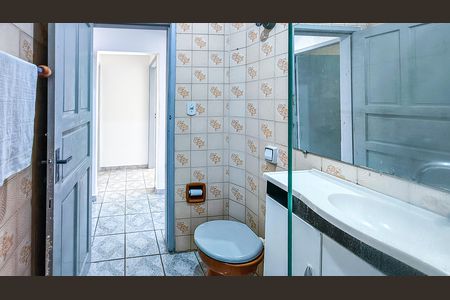 Casa à venda com 95m², 3 quartos e 2 vagasBanheiro 1
