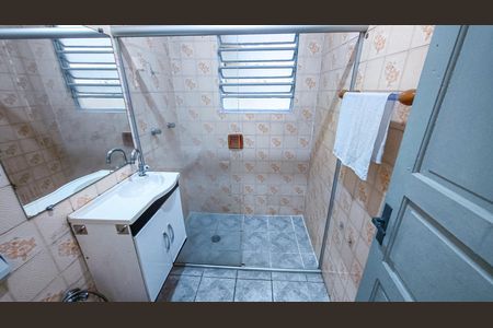 Casa à venda com 95m², 3 quartos e 2 vagasBanheiro 1