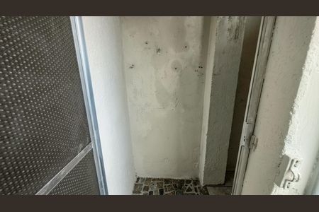 Casa à venda com 95m², 3 quartos e 2 vagasBanheiro 2