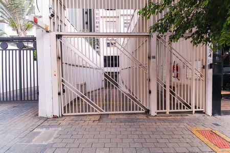 Apartamento para alugar com 74m², 2 quartos e sem vagaFachada