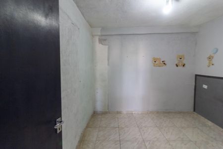 Quarto 2 de casa para alugar com 2 quartos, 60m² em Jardim Niteroi, São Paulo