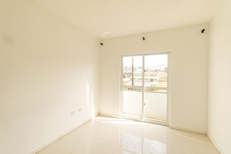 Quarto 2 Suite de casa para alugar com 3 quartos, 125m² em Xaxim, Curitiba