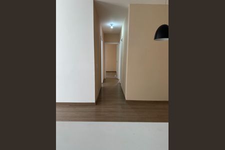 Sala de kitnet/studio para alugar com 3 quartos, 66m² em Centro, Barueri
