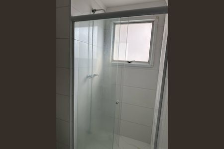 Banheiro - suite de kitnet/studio para alugar com 3 quartos, 66m² em Centro, Barueri
