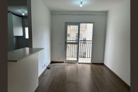 Sala de kitnet/studio para alugar com 3 quartos, 66m² em Centro, Barueri