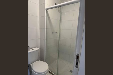 Studio para alugar com 68m², 3 quartos e 1 vaga Studio para alugar com 68m², 3 quartos e 1 vagaBanheiro