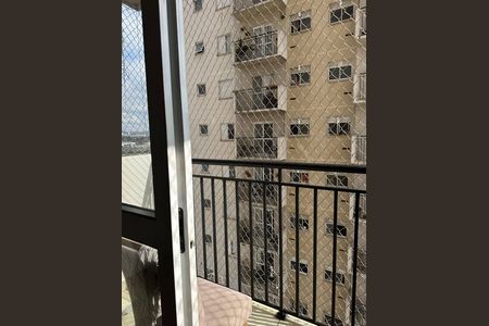 Studio para alugar com 68m², 3 quartos e 1 vaga Studio para alugar com 68m², 3 quartos e 1 vagaVaranda