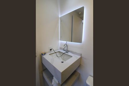 Apartamento para alugar com 39m², 2 quartos e 1 vaga Apartamento para alugar com 39m², 2 quartos e 1 vagaBanheiro