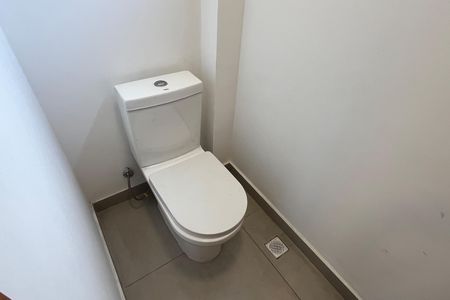 Casa para alugar com 114m², 2 quartos e 1 vagaLavabo