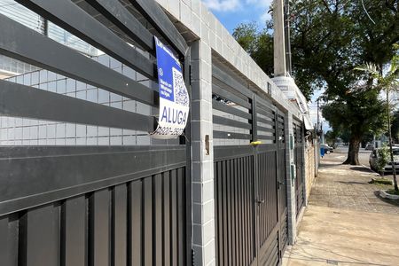 Casa para alugar com 114m², 2 quartos e 1 vagaPlaca instalada