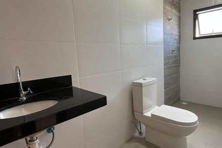 Casa para alugar com 114m², 2 quartos e 1 vagaBanheiro da Suíte 1