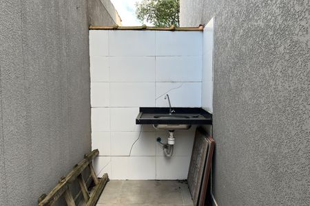 Casa para alugar com 114m², 2 quartos e 1 vagaQuintal