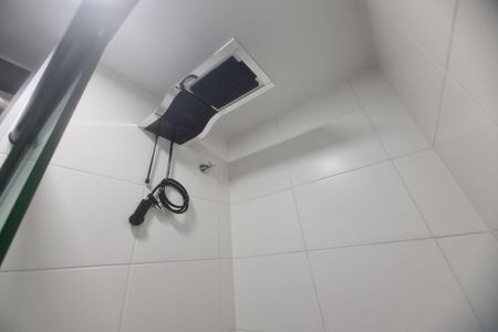 Banheiro de kitnet/studio à venda com 1 quarto, 27m² em Jardim Planalto, São Paulo