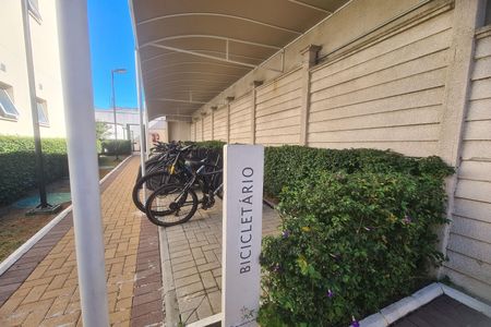 Studio à venda com 27m², 1 quarto e sem vaga Studio à venda com 27m², 1 quarto e sem vagaÁrea comum - Bicicletario