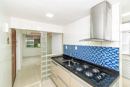 Apartamento para alugar com 52m², 2 quartos e 2 vagas Apartamento para alugar com 52m², 2 quartos e 2 vagasCozinha