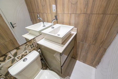 Apartamento para alugar com 52m², 2 quartos e 2 vagas Apartamento para alugar com 52m², 2 quartos e 2 vagasBanheiro social