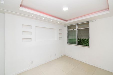 Sala de apartamento para alugar com 2 quartos, 52m² em Irajá, Rio de Janeiro