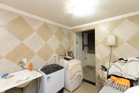 Casa à venda com 360m², 3 quartos e 6 vagas Casa à venda com 360m², 3 quartos e 6 vagasÁrea de Serviço