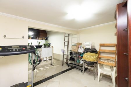 Casa à venda com 360m², 3 quartos e 6 vagas Casa à venda com 360m², 3 quartos e 6 vagasSala 2