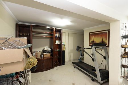 Casa à venda com 360m², 3 quartos e 6 vagas Casa à venda com 360m², 3 quartos e 6 vagasSala 2